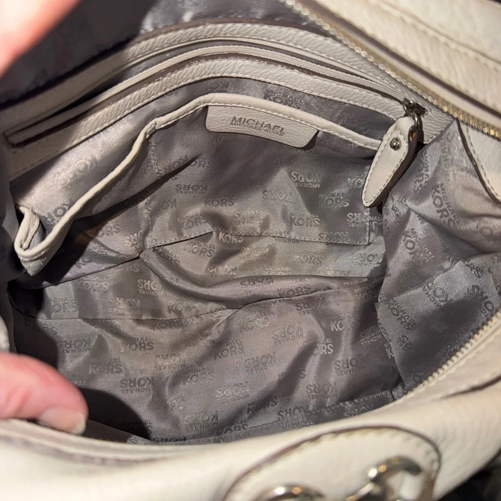 Michael Kors White Satchel - Picture 15 of 15